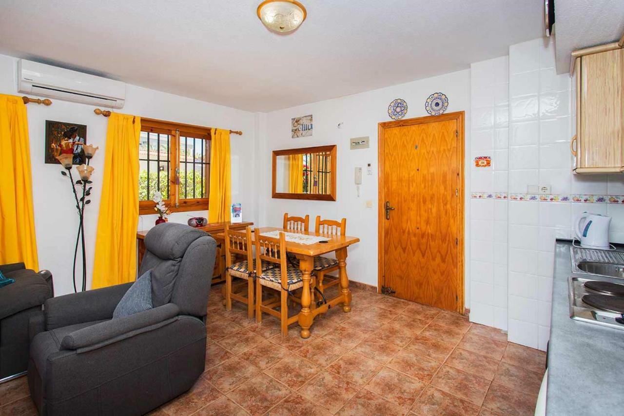 Ch Vista Alegre Rocio Del Mar Apartment Торевиеха Екстериор снимка